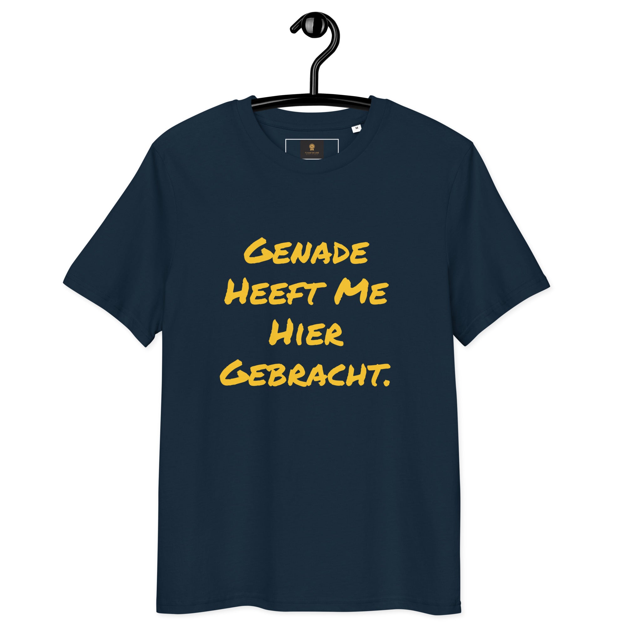 Genade T-Shirt in black featuring bold yellow text saying 'Genade Heeft Me Hier Gebracht.'