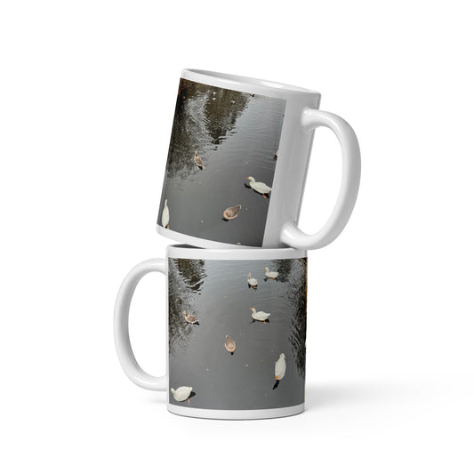 A Taste of Eindhoven food experience mugs displaying ducks on calm water.